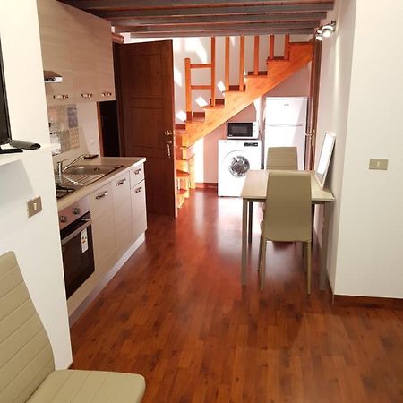 Modern Apt Reventino - Le Lincelle, Lamezia SantʼEufemia Lamezia Eksteriør bilde