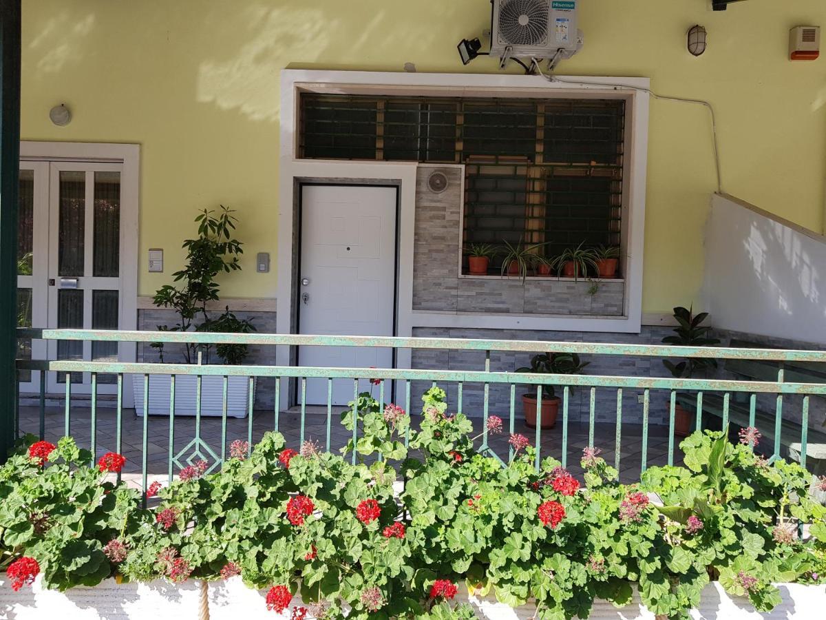 Modern Apt Reventino - Le Lincelle, Lamezia SantʼEufemia Lamezia Eksteriør bilde