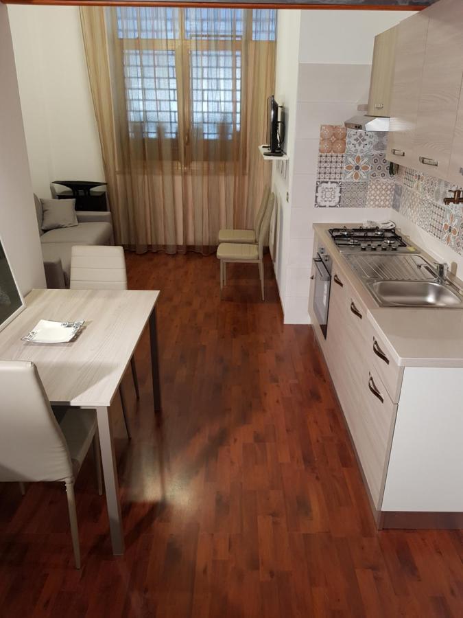 Modern Apt Reventino - Le Lincelle, Lamezia SantʼEufemia Lamezia Eksteriør bilde