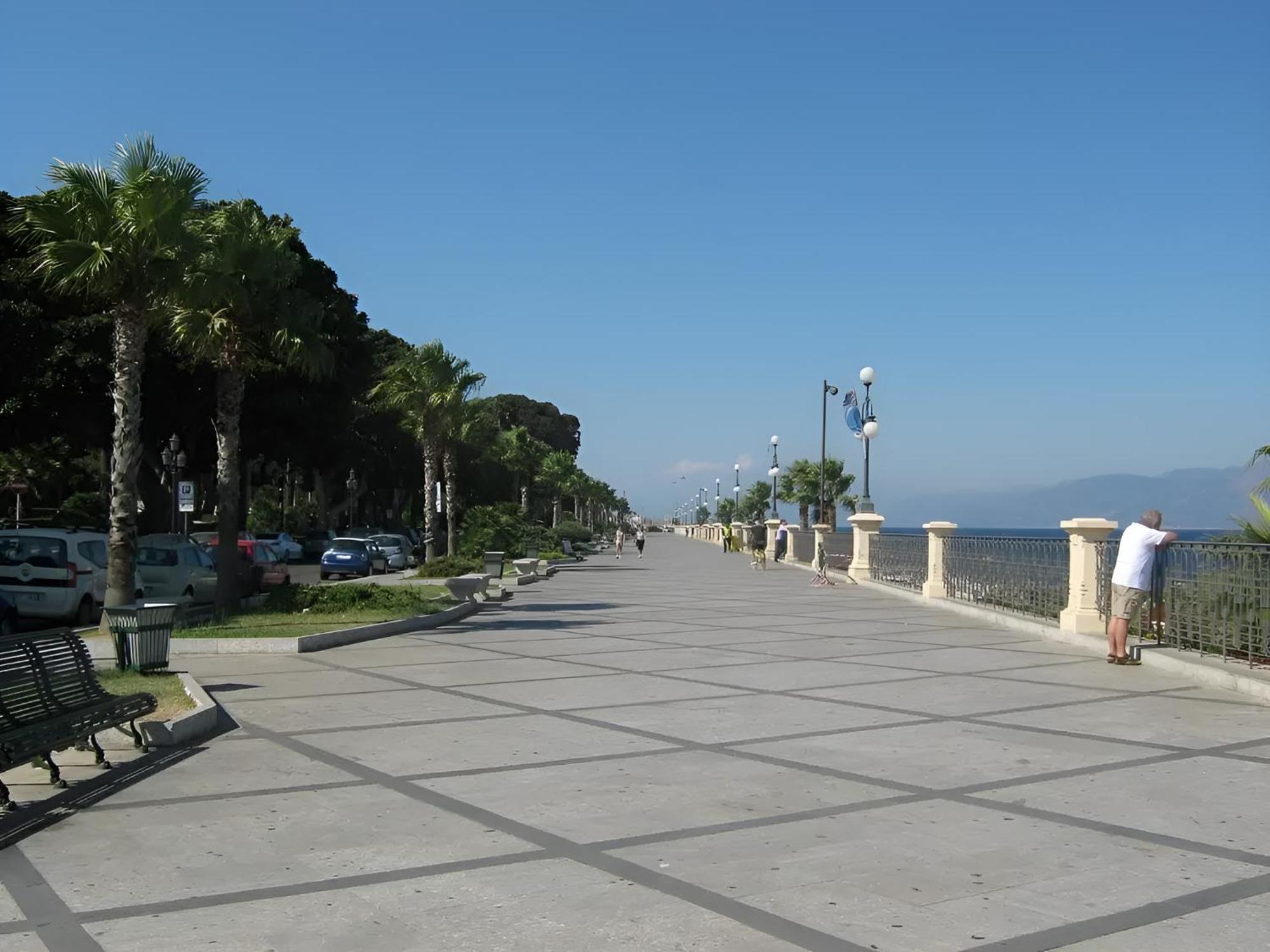Modern Apt Reventino - Le Lincelle, Lamezia SantʼEufemia Lamezia Eksteriør bilde